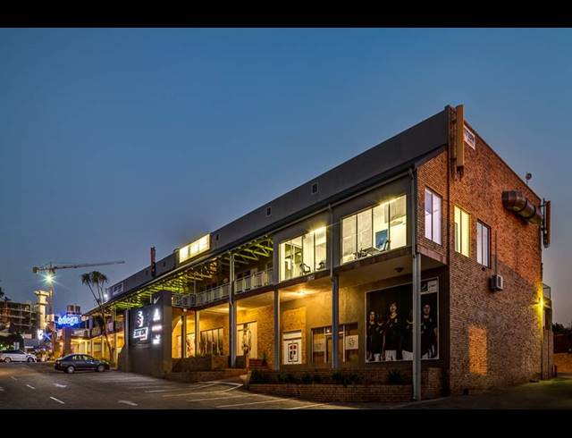 719M² RETAIL TO LET IN WEST ACRES EXT 14